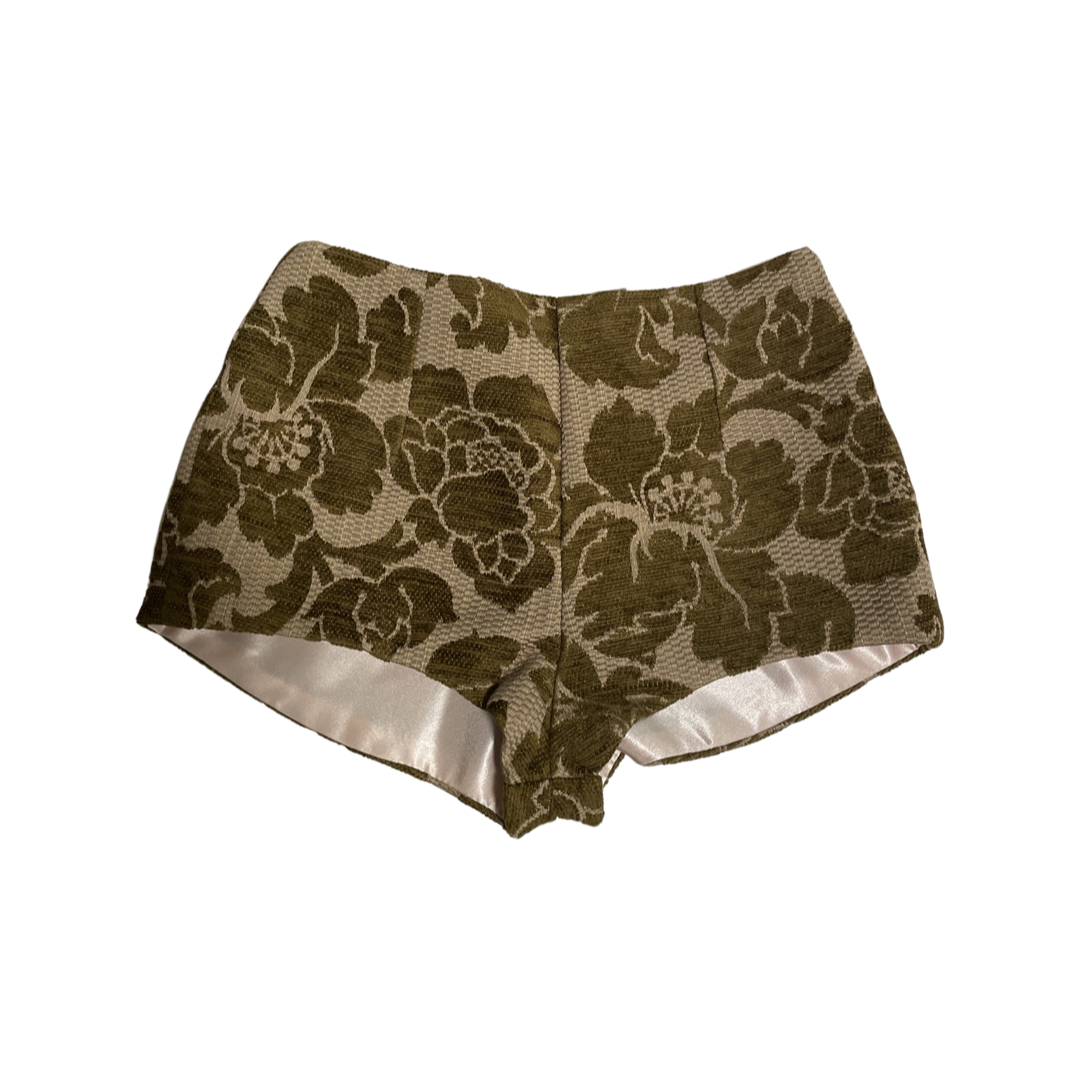 Daisy short