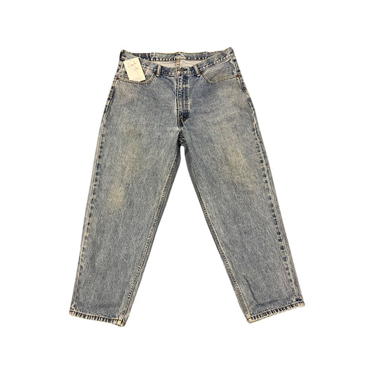 Levis 560